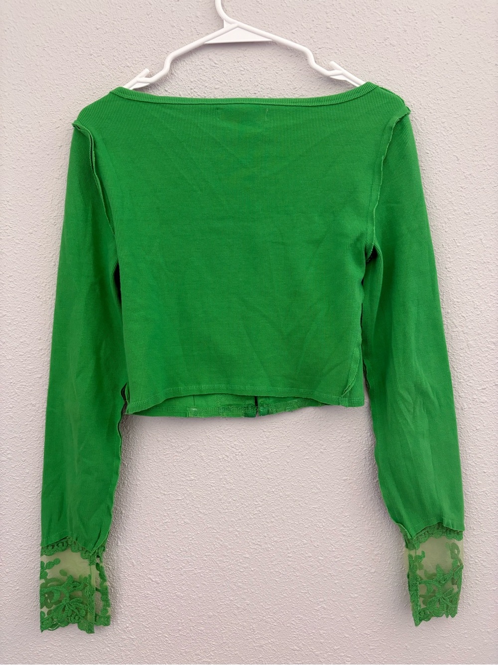 Urban Outfitters Green Embroidered Lace Crop Top (size M) - Picture 6 of 8